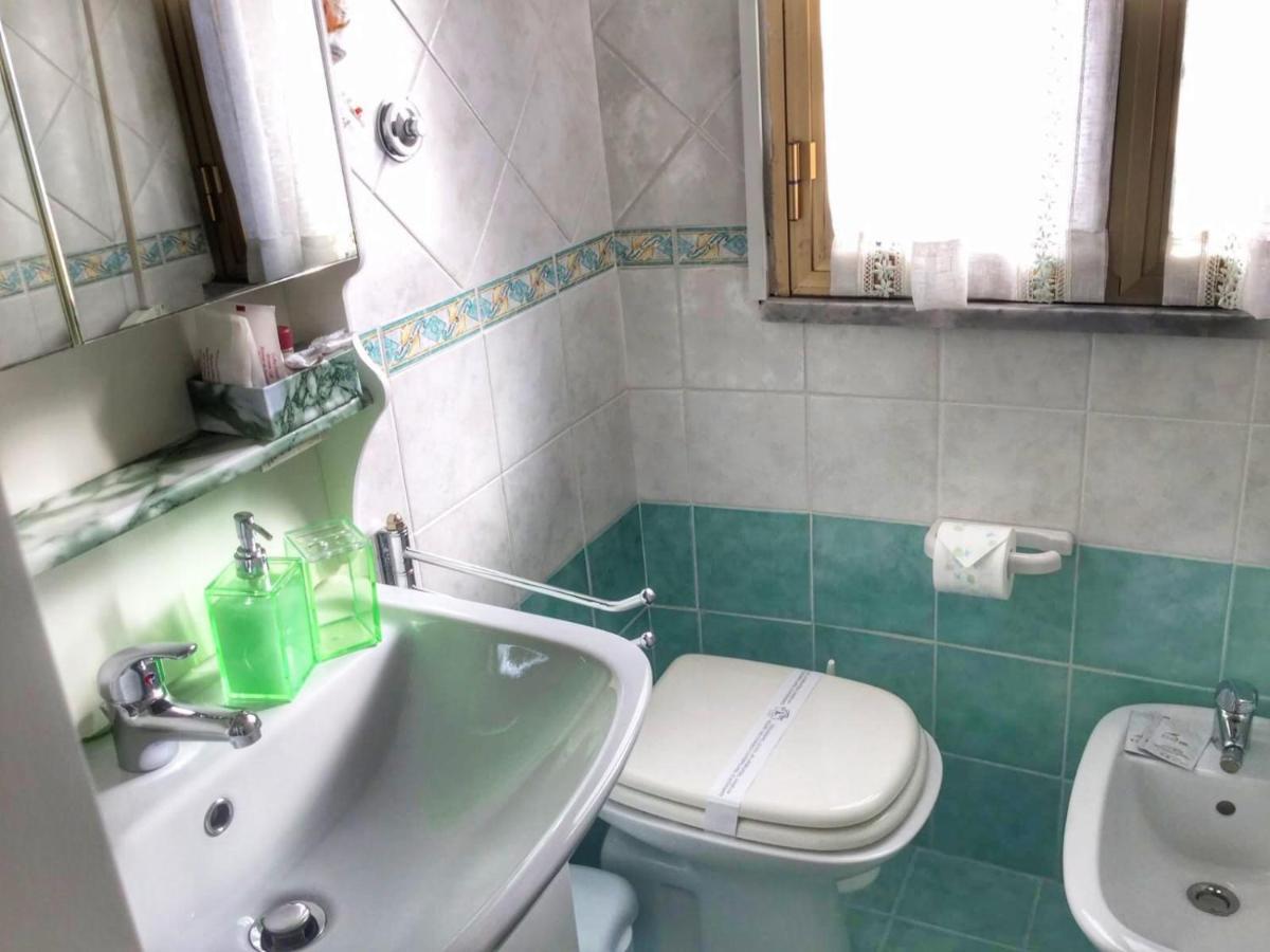 Intero Appartamento dei Pini posto auto incluso Tivoli Esterno foto